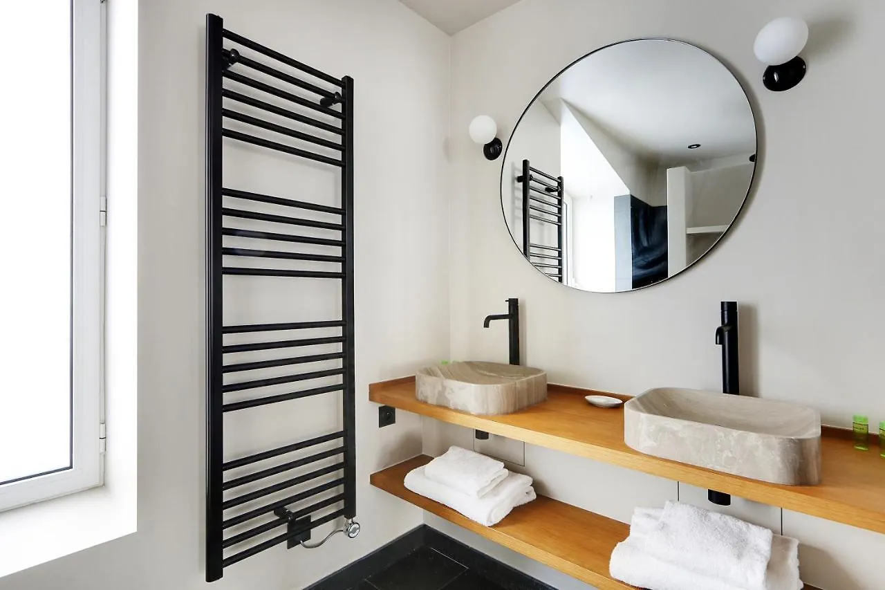 Amazing Apartments - Arc De Triomphe-Champs Elysee Париж